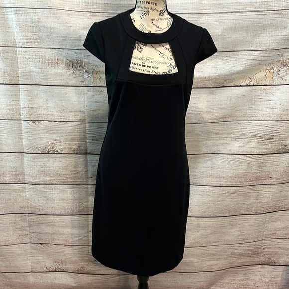 Trina Turk Cocktail Dress Keyhole Front Black Size 2 - Picture 1 of 9